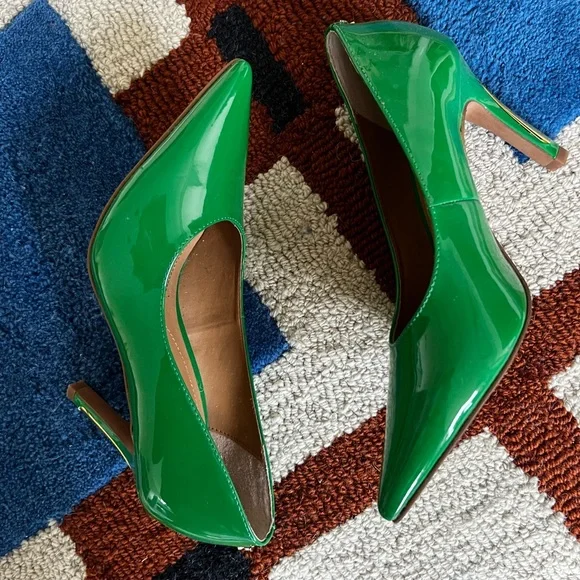 J.Renee Vibrant Green Patent Heels - Picture 3 of 9